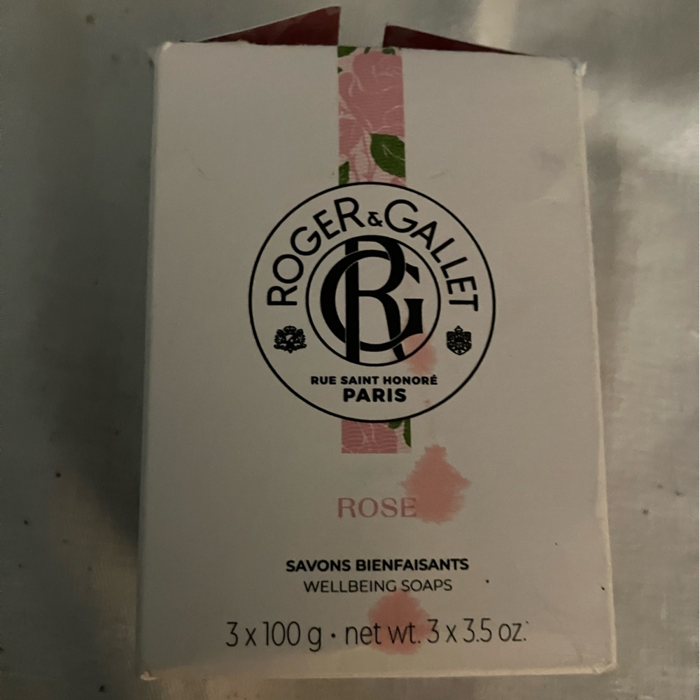 Roger & Gallet Rose Soap Set